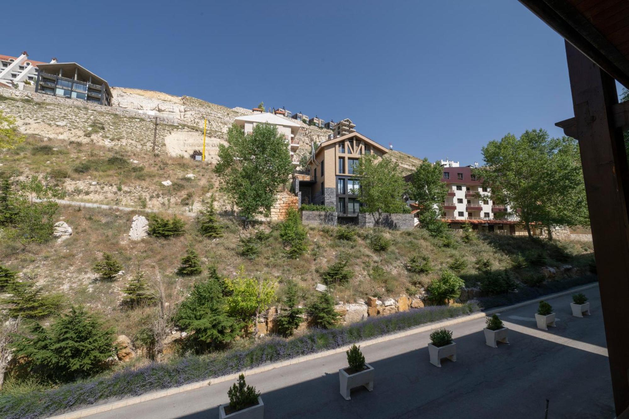 Intercontinental Mzaar Lebanon Mountain Resort & Spa By Ihg Mzaar Kfardebian Exterior photo